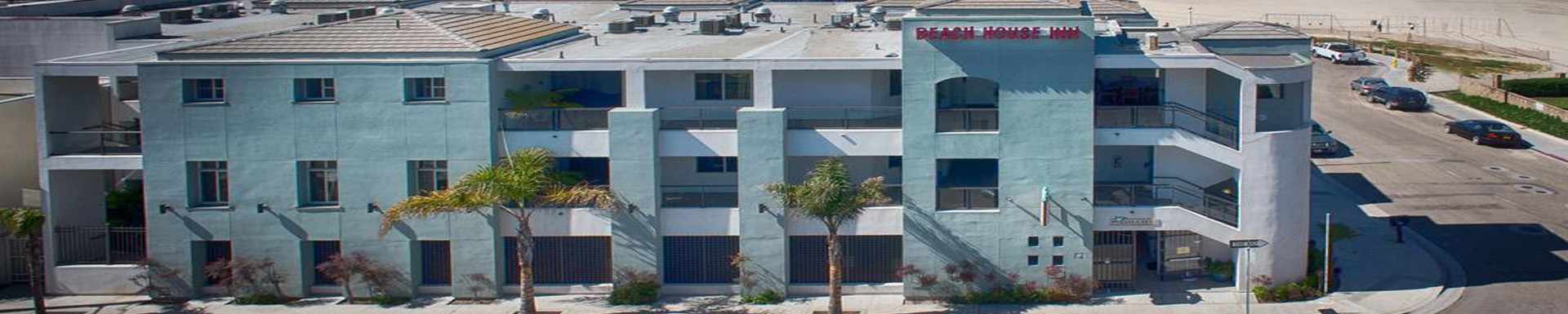 Beach House Inn and Suites